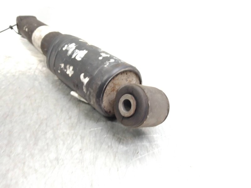 Recambio de amortiguador trasero para alfa romeo 145 2.0 turbodiesel referencia OEM IAM   