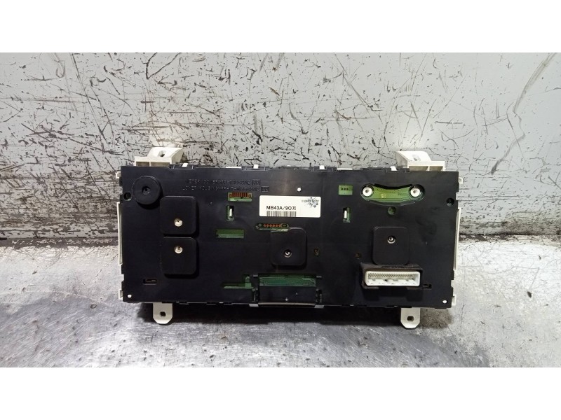 Recambio de cuadro instrumentos para renault maxity fg 130.35/45 referencia OEM IAM MB43A907I 1106030022 