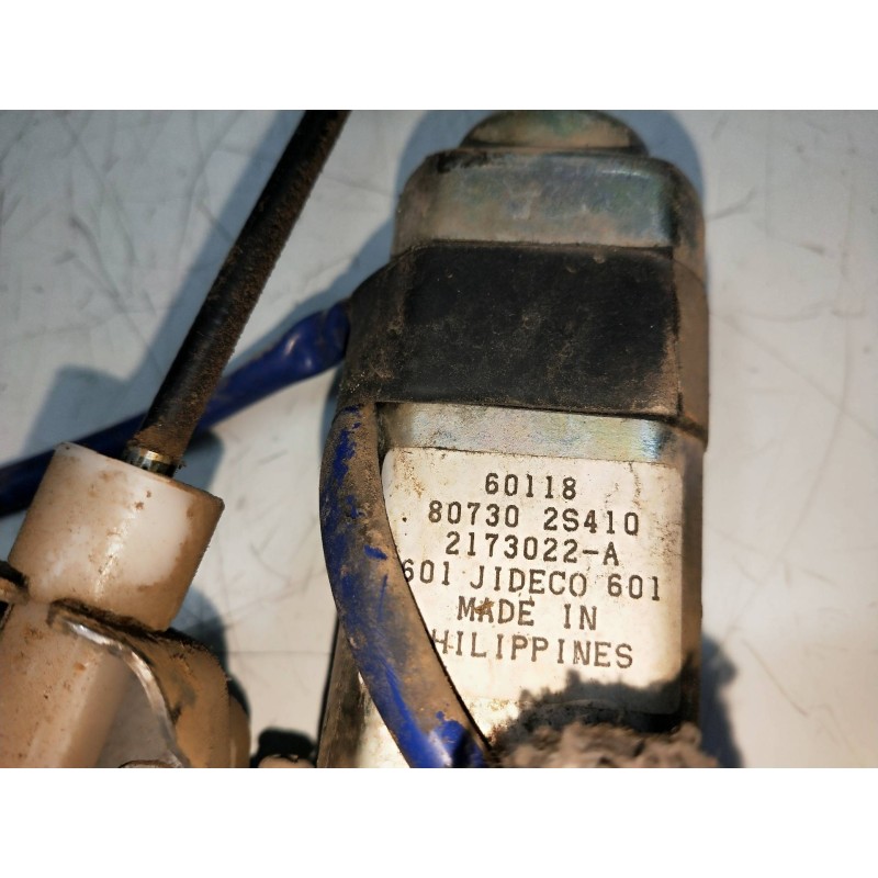 Recambio de elevalunas delantero derecho para nissan pick-up (d22) 2.5 16v turbodiesel cat referencia OEM IAM 807302S410  4P Recambio de elevalunas delantero derecho para nissan pick-up (d22) 2.5 16v turbodiesel cat referencia OEM IAM 807302S410  4P