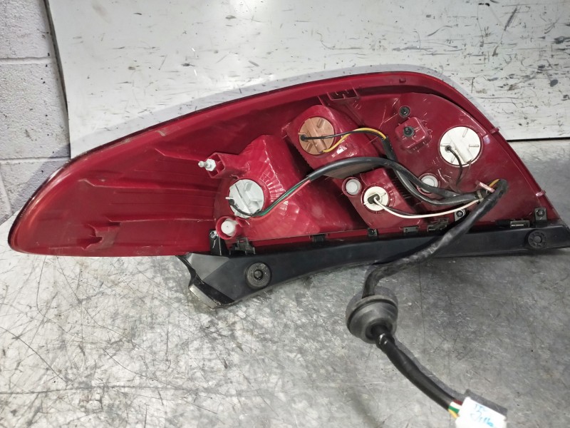 Recambio de piloto trasero izquierdo para hyundai i20 classic referencia OEM IAM 924011J000  