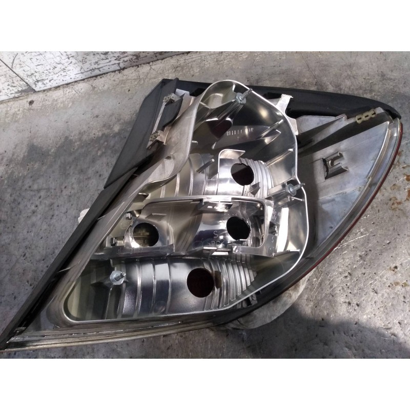 Recambio de piloto trasero izquierdo para mercedes clase clc (cl203) clc 2.2 cdi cat referencia OEM IAM A2038205164KZ  