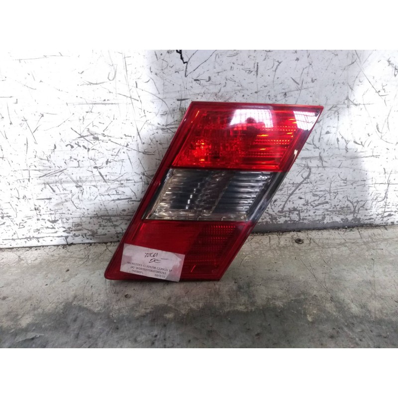 Recambio de piloto trasero derecho interior para mercedes clase clc (cl203) clc 2.2 cdi cat referencia OEM IAM A2038205464KZ  