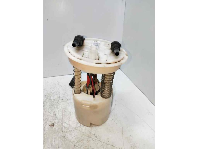 Recambio de bomba combustible para ford fiesta (cbk) 1.6 16v cat referencia OEM IAM KWN831 AFORADOR 