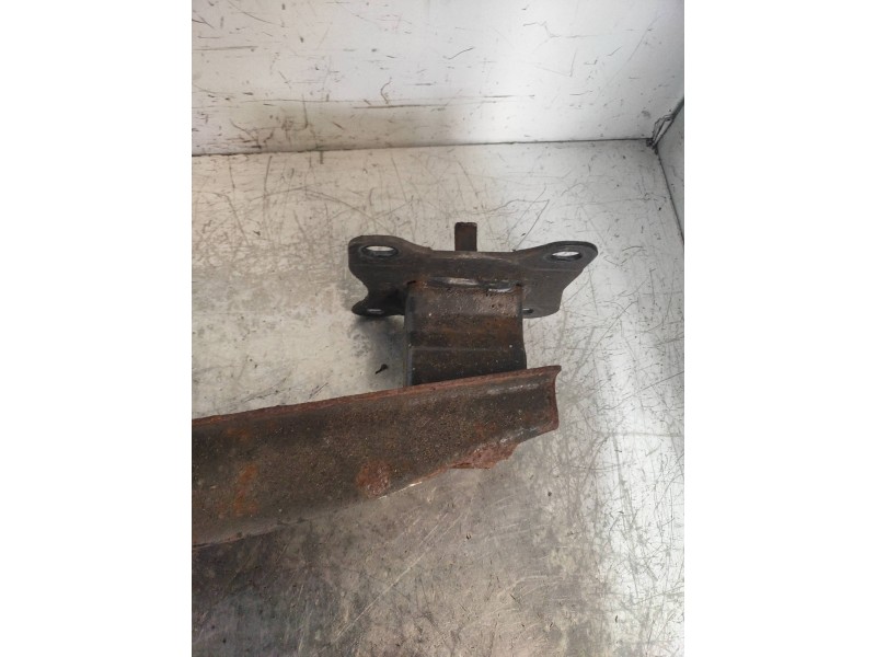 Recambio de refuerzo paragolpes trasero para seat leon (1p1) comfort limited referencia OEM IAM   