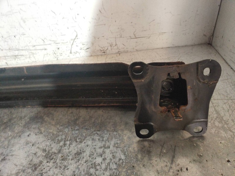 Recambio de refuerzo paragolpes trasero para seat leon (1p1) comfort limited referencia OEM IAM   