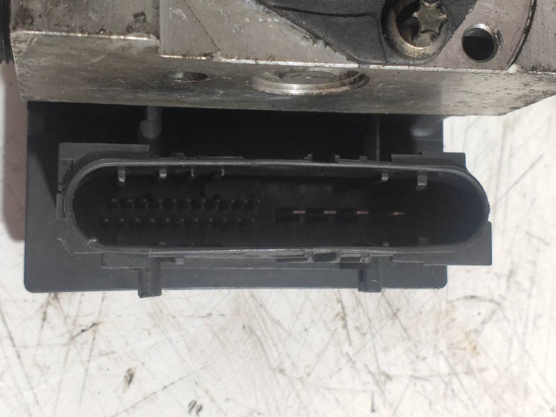 Recambio de abs para renault megane ii berlina 3p confort authentique referencia OEM IAM 0265231300 8200038695 0265800300