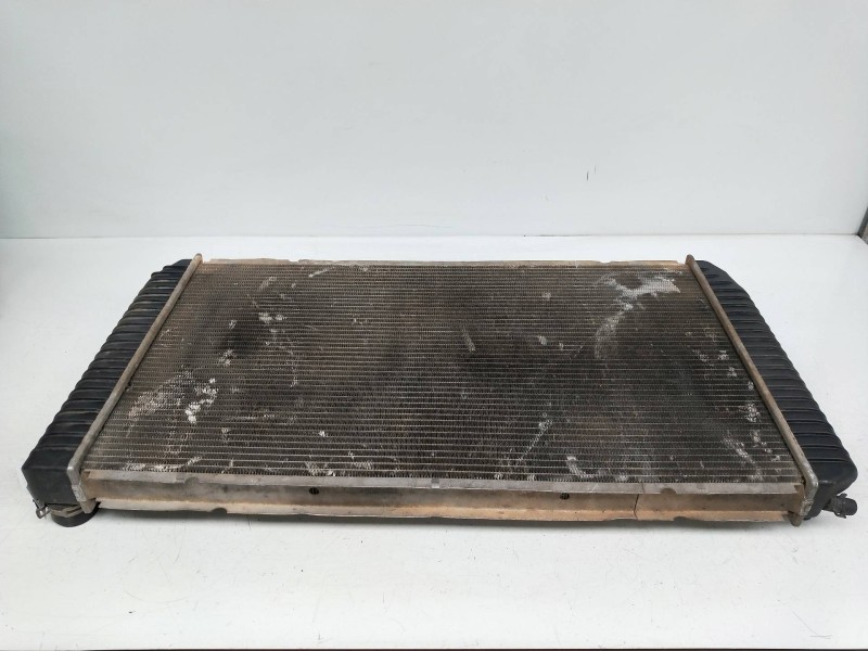 Recambio de radiador agua para gmc yukon 6.6 referencia OEM IAM   
