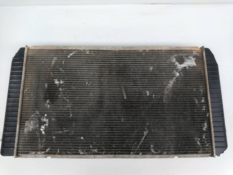 Recambio de radiador agua para gmc yukon 6.6 referencia OEM IAM   