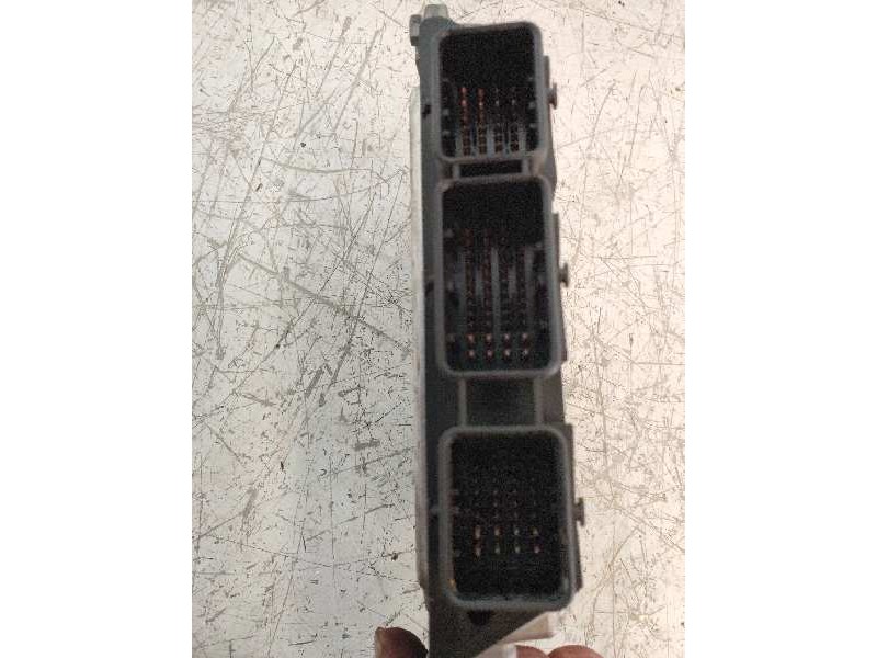 Recambio de centralita motor uce para peugeot 407 1.6 hdi referencia OEM IAM 0281012984 9662213380 9653958980 EDC16C34