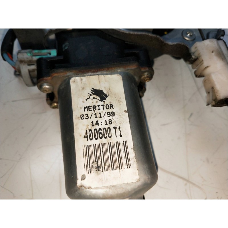 Recambio de elevalunas delantero derecho para nissan primera berlina (p11) 2.0 turbodiesel cat referencia OEM IAM 400600T1  4P