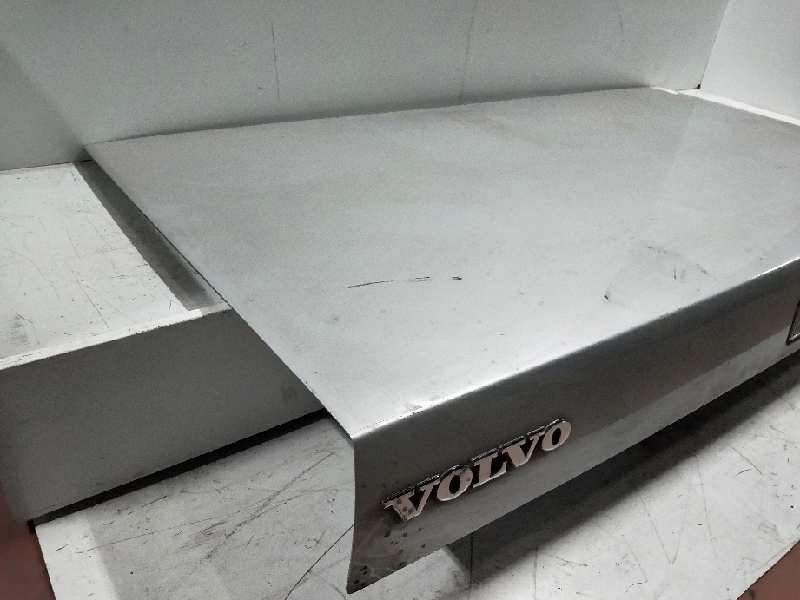 Recambio de tapa maletero para volvo serie 760 berlina/familiar referencia OEM IAM    Recambio de tapa maletero para volvo serie 760 berlina/familiar referencia OEM IAM