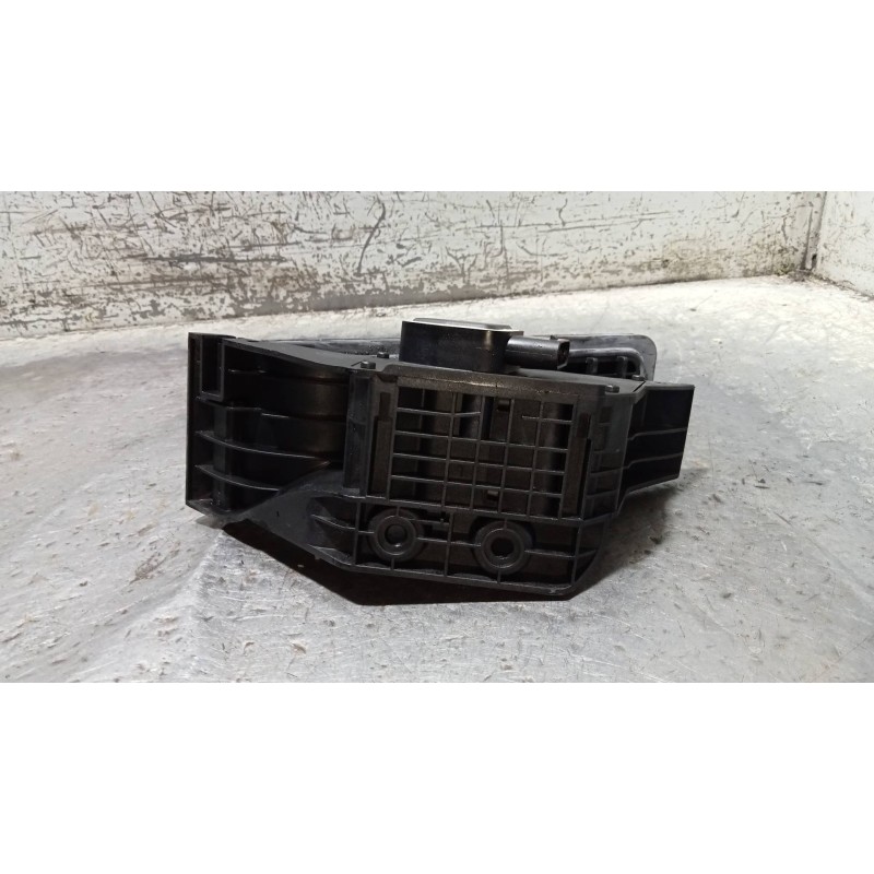 Recambio de potenciometro pedal para mercedes clase c (w204) coupe c 220 cdi blueefficiency (204.302) referencia OEM IAM A204300