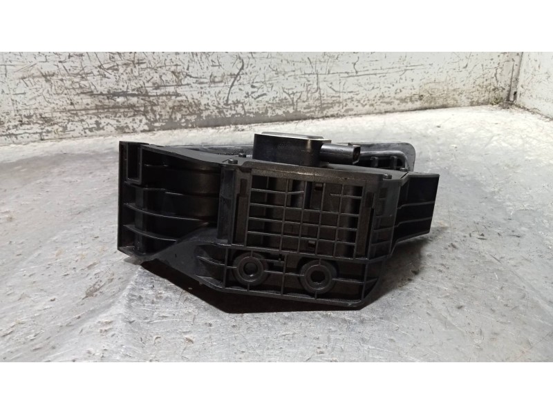 Recambio de potenciometro pedal para mercedes clase c (w204) coupe c 220 cdi blueefficiency (204.302) referencia OEM IAM A204300