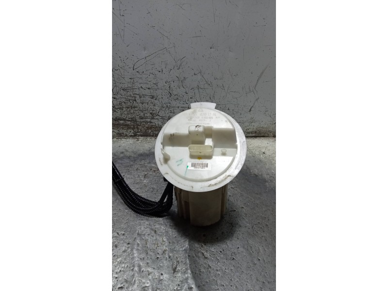 Recambio de bomba combustible para mercedes clase c (w204) coupe c 220 cdi blueefficiency (204.302) referencia OEM IAM A20447022