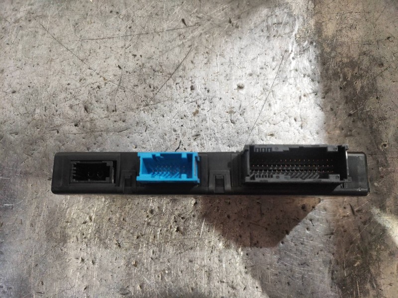 Recambio de modulo electronico para bmw serie 5 touring (f11) 530d xdrive referencia OEM IAM 61359267516 9267516 