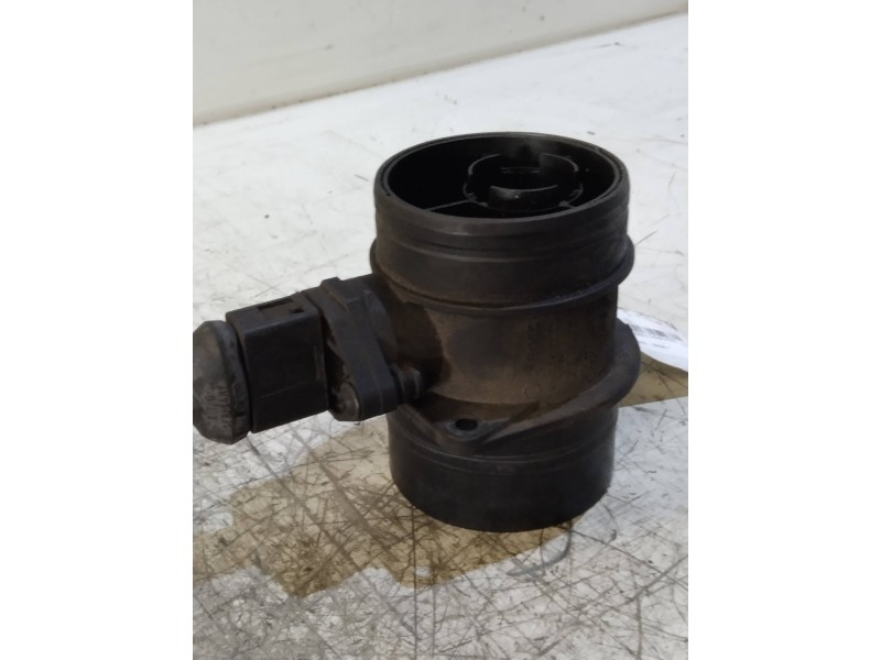 Recambio de caudalimetro para audi a4 berlina (8e) referencia OEM IAM 0281002461  