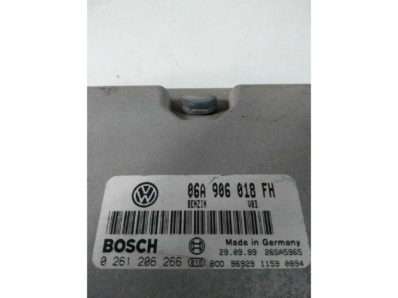 Recambio de centralita motor uce para skoda octavia berlina (1u2) 2.0 referencia OEM IAM 0261206266 06A906018FH 