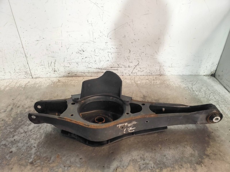 Recambio de brazo suspension inferior trasero izquierdo para skoda octavia combi (1z5) scout 4x4 referencia OEM IAM   