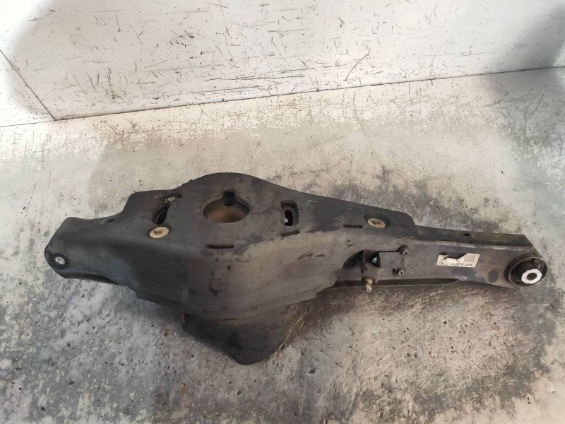 Recambio de brazo suspension inferior trasero izquierdo para skoda octavia combi (1z5) scout 4x4 referencia OEM IAM   