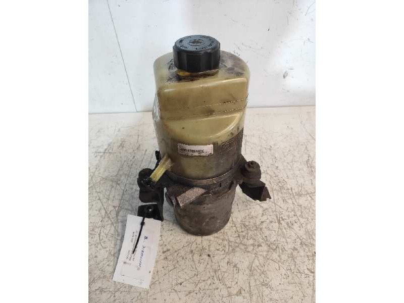 Recambio de bomba direccion para ford focus lim. (cb4) titanium referencia OEM IAM 4M513K514CC  