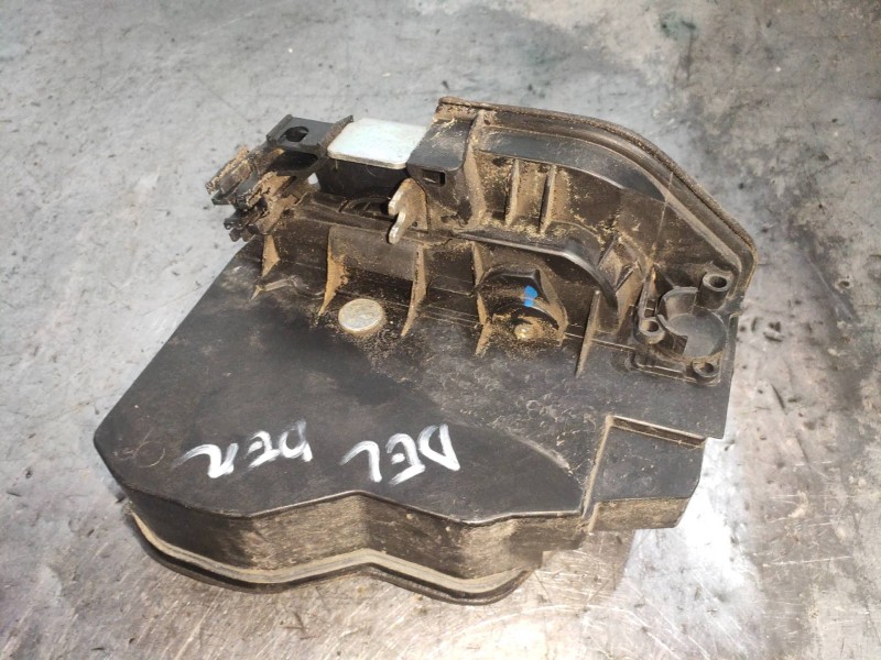 Recambio de motor cierre centralizado delantero derecho para bmw serie 5 touring (f11) 530d xdrive referencia OEM IAM 7229458  