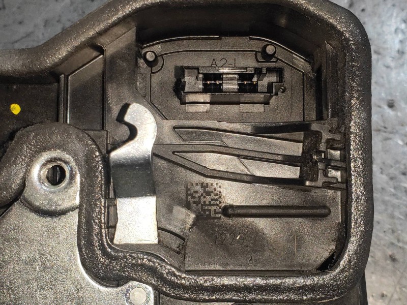Recambio de motor cierre centralizado delantero izquierdo para bmw serie 5 touring (f11) 530d xdrive referencia OEM IAM 7229461 
