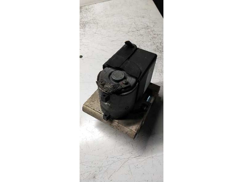 Recambio de abs para maserati quattroporte 2.8 biturbo referencia OEM IAM 0265205015  