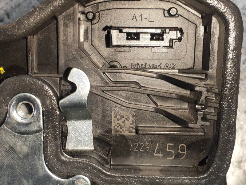 Recambio de motor cierre centralizado trasero izquierdo para bmw serie 5 touring (f11) 530d xdrive referencia OEM IAM 7229459  