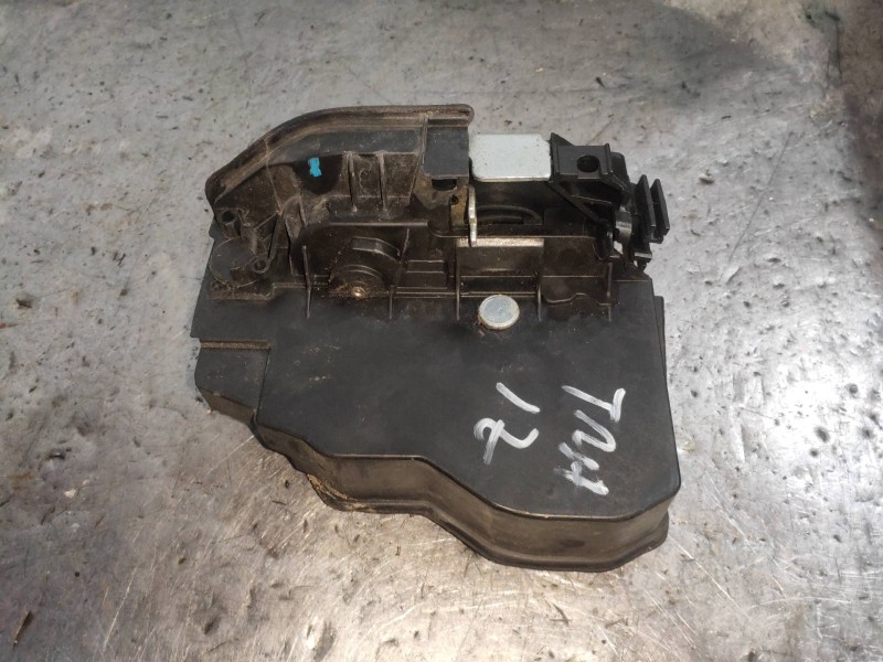 Recambio de motor cierre centralizado trasero izquierdo para bmw serie 5 touring (f11) 530d xdrive referencia OEM IAM 7229459  