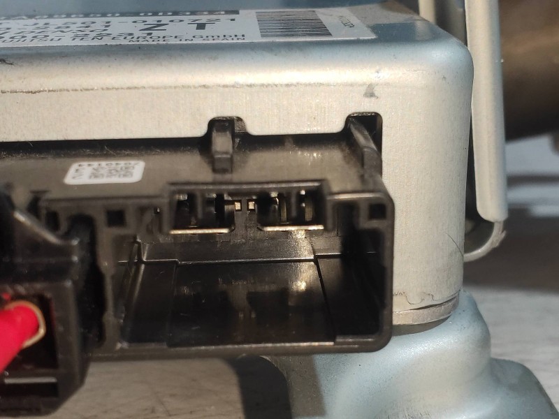 Recambio de columna direccion para toyota yaris hybrid active referencia OEM IAM 452500D184 896500D334 JL501010721 2107002841 22