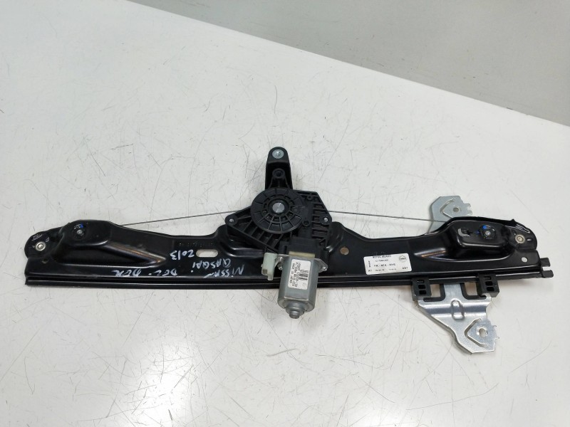 Recambio de elevalunas delantero derecho para nissan qashqai (j11) tekna referencia OEM IAM C22008100  5P