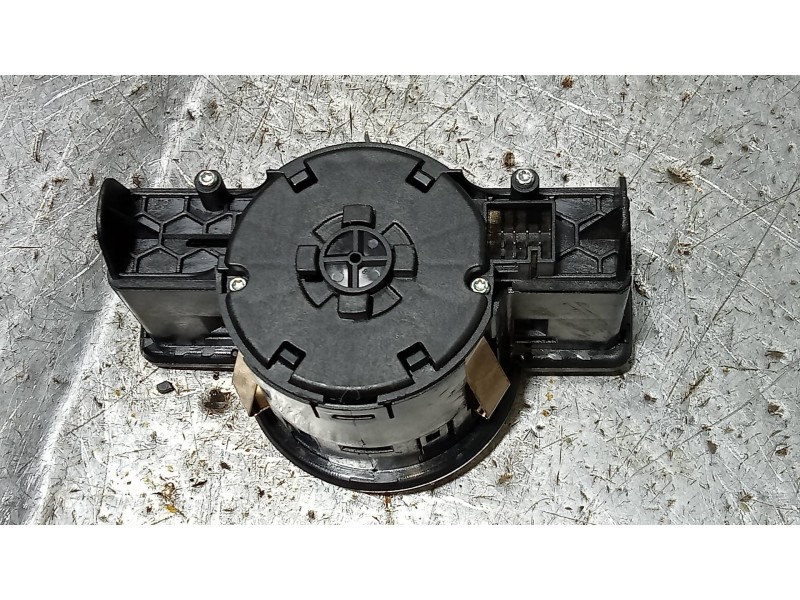 Recambio de mando luces para mercedes clase c (w204) coupe c 220 cdi blueefficiency (204.302) referencia OEM IAM A2129050551  