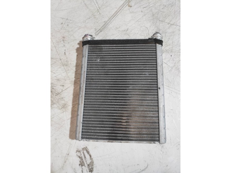 Recambio de radiador calefaccion / aire acondicionado para toyota yaris hybrid active referencia OEM IAM   