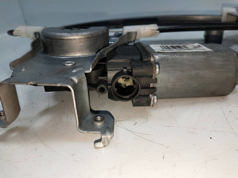 Recambio de elevalunas trasero derecho para nissan qashqai (j10) 2.0 16v cat referencia OEM IAM 402190A  5P