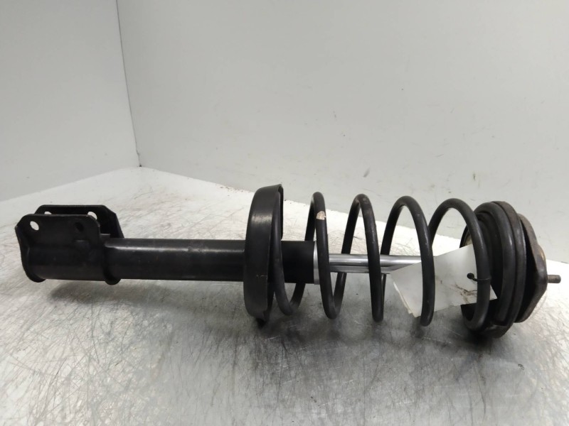 Recambio de amortiguador delantero derecho para opel corsa a tr referencia OEM IAM   