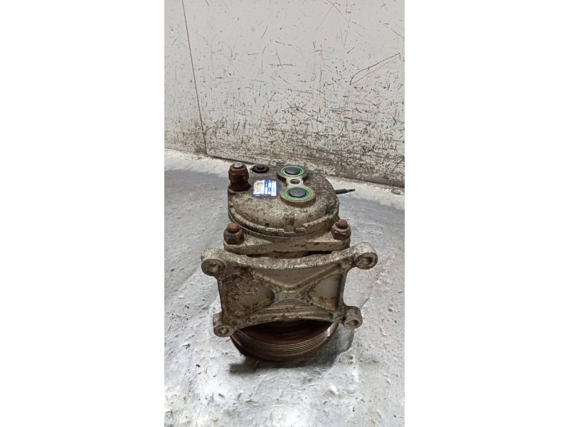Recambio de compresor aire acondicionado para renault maxity fg 130.35/45 referencia OEM IAM QP15XD1241  