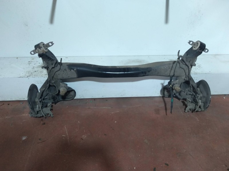Recambio de puente trasero para peugeot 308 business line referencia OEM IAM   DISCO / ABS
