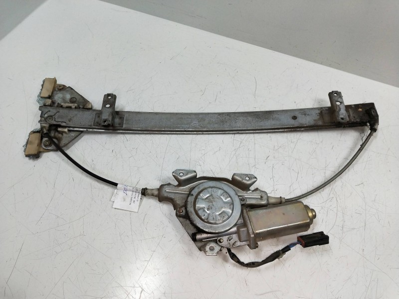 Recambio de elevalunas delantero derecho para nissan terrano (wd21) 2.7 td referencia OEM IAM   3P