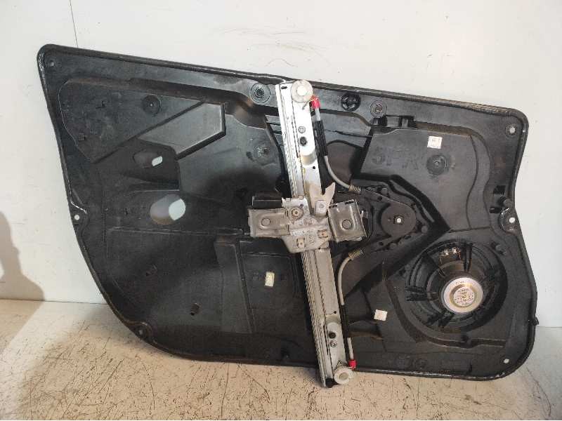 Recambio de elevalunas delantero derecho para ford fiesta (ccn) black edition referencia OEM IAM C1BBA04H16AB  5P