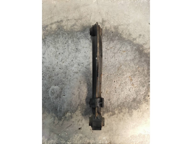Recambio de brazo suspension superior trasero derecho para skoda octavia combi (1z5) scout 4x4 referencia OEM IAM   