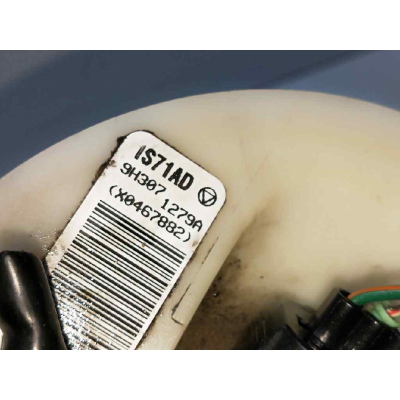 Recambio de bomba combustible para ford mondeo berlina (ge) 1.8 cat referencia OEM IAM 1S71AD9H307 AFORADOR 