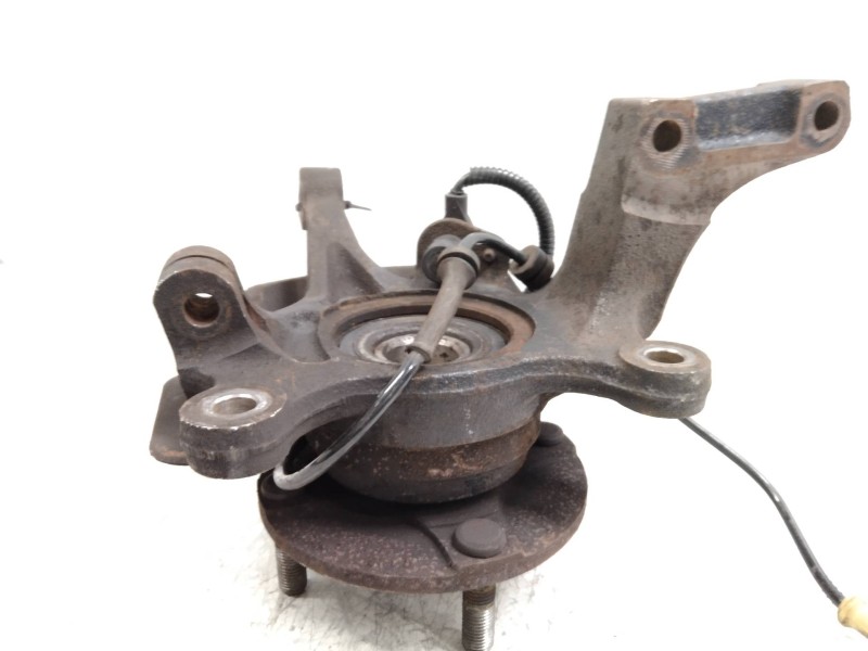 Recambio de mangueta delantera derecha para chevrolet nubira berlina 1.6 cat referencia OEM IAM   