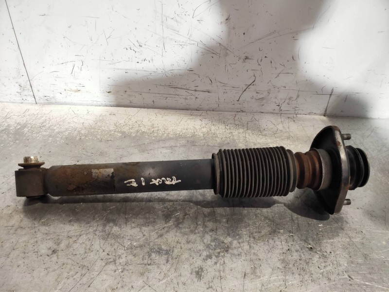Recambio de amortiguador trasero izquierdo para bmw x5 (e53) 3.0d referencia OEM IAM   