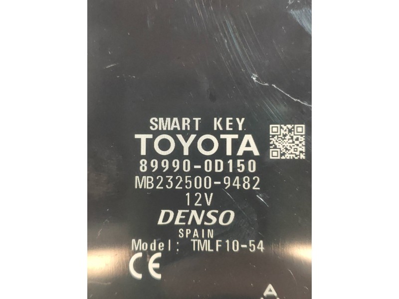 Recambio de modulo electronico para toyota yaris hybrid active referencia OEM IAM 899900D150 MB2325009482 