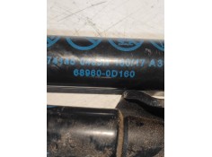 Recambio de amortiguadores maletero / porton para toyota yaris hybrid active referencia OEM IAM 689600D160 689500D200  2