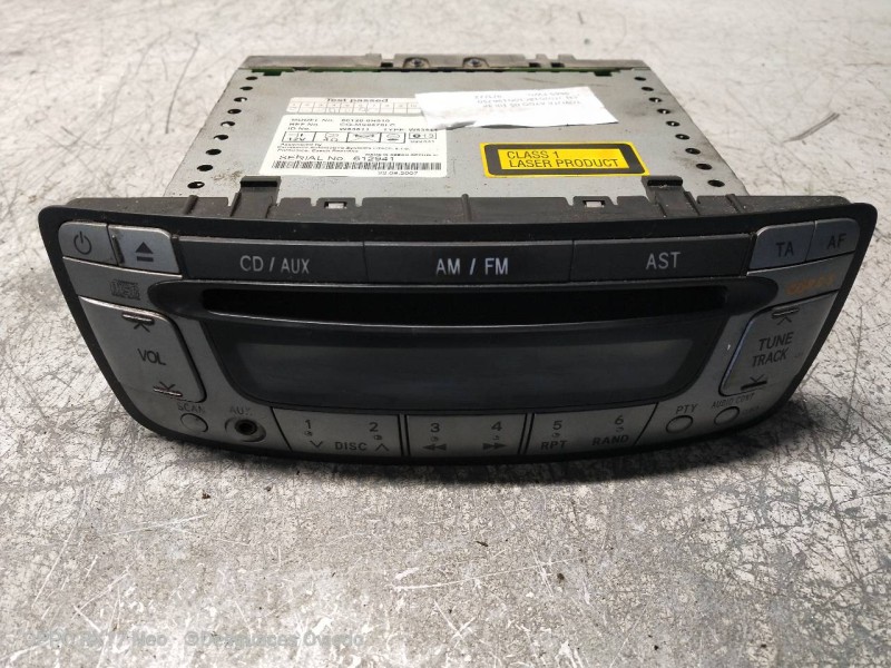 Recambio de sistema audio / radio cd para toyota aygo (kgb/wnb) básico referencia OEM IAM 861200H010  