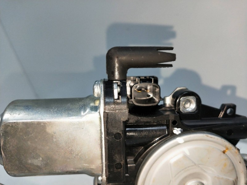 Recambio de elevalunas trasero derecho para nissan tiida (c11x/sc11x) 1.5 dci turbodiesel cat referencia OEM IAM 82730AX00A A688