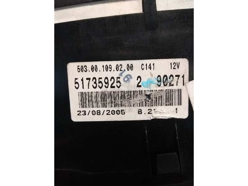 Recambio de cuadro instrumentos para fiat croma (194) 1.9 8v jtd cat (939a1000 / 192a8000) referencia OEM IAM 51735925 2 90271 5