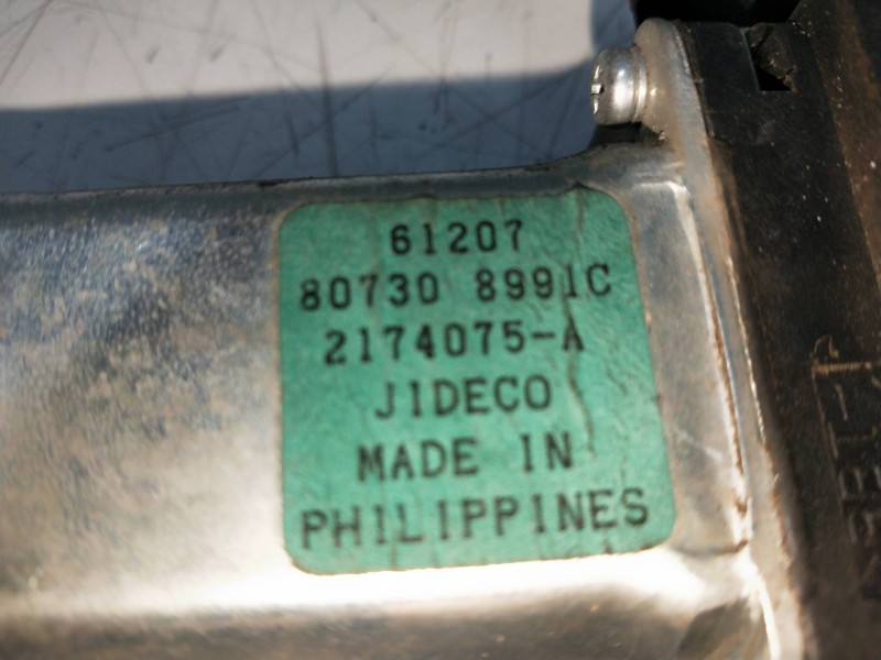 Recambio de elevalunas delantero derecho para nissan x-trail (t30) comfort referencia OEM IAM 807308991C 2174075A 5P