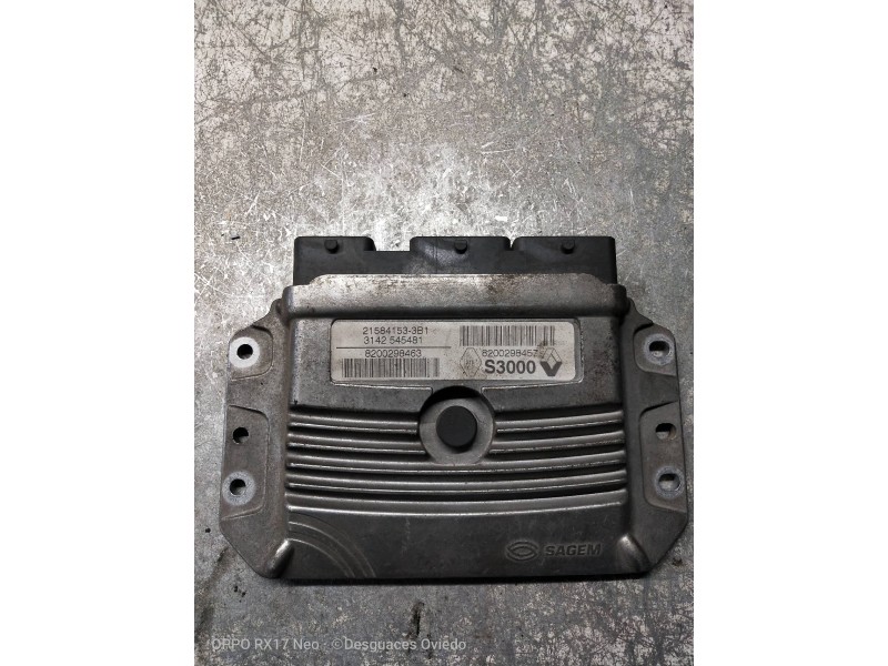 Recambio de centralita motor uce para renault megane ii berlina 5p confort authentique referencia OEM IAM 215841533B1 8200298463
